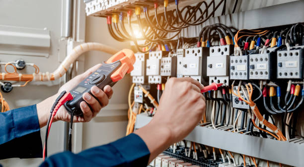 Best Local Electrician Companies  in Peabody, MA